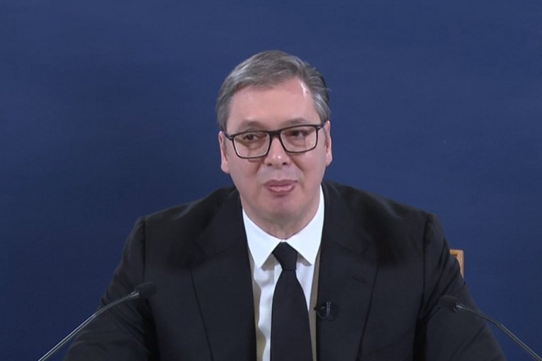 VUČIĆ ARGUMENTOVANO OBELODANIO PRLJAVU IGRU OPOZICIJE! Predsednik tokom obraćanja RASKRINKAO sagu o "fantomskim biračima"