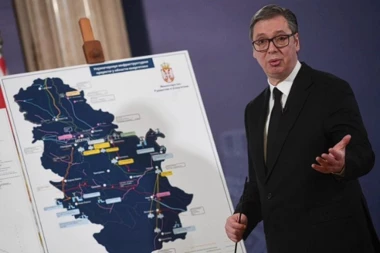 "SRBIJA IDE NAPRED I TO NIKO NE MOŽE DA ZAUSTAVI!" Vučić: Naredne četiri godine od izuzetne važnosti! (FOTO)