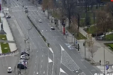 BEOGRAD SPAVA! Na ulicama prestonice ne da nema gužvi, nego nema žive duše!