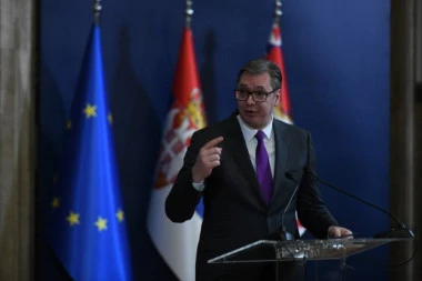 "MALI LJUDI IMAJU VELIKE FRUSTRACIJE" VUČIĆ: Nikada nisu razumeli ni potrebe svoje zemlje, ni potrebe svog naroda! (VIDEO)