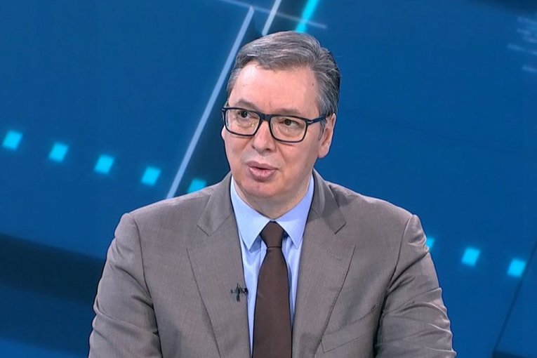 "TO SU NOTORNE LAŽI": Predsednik Srbije Aleksandar Vučić o rezoluciji Evropskog parlamenta