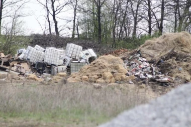 OVO JE SNIMAK DEPONIJE GDE JE BAČENO TELO MALENE DANKE! Ovde su se radnici Vodovoda "rešili tela" (VIDEO)