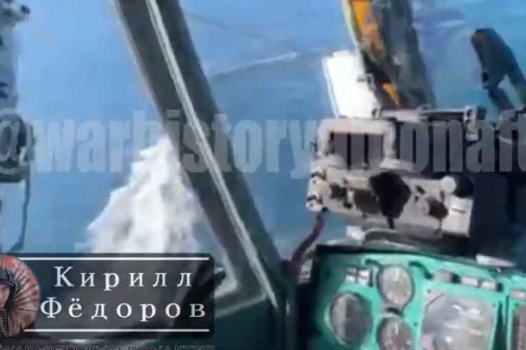 DRAMATIČAN SNIMAK NA CRNOM MORU: Rusi podigli helikoptere, snimljen obračun, neprijatelj UNIŠTEN! (VIDEO)