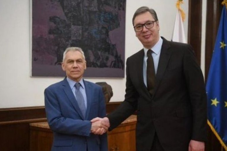 "RAZGOVORI O TEŠKOM PERIODU KOJI STOJI PRED SRBIJOM" Vučić razgovarao s Bocan-Harčenkom: Očuvanje stabilnosti u regionu je od vitalnog interesa! (FOTO)