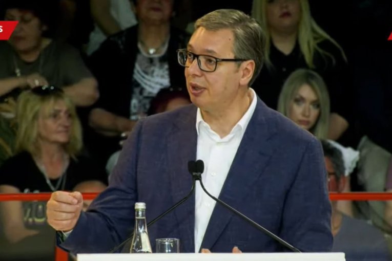 SRBIJU NIKOME I NI ZA ŠTA NEĆEMO DATI! Vučić: Ova zemlja je naš život i naša budućnost! (VIDEO)