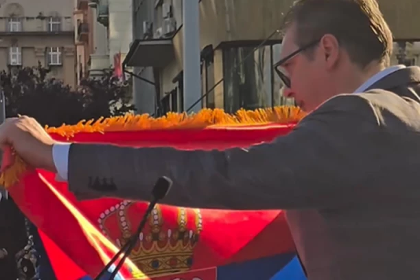 MI SMO ONO ŠTO JE NAŠA TEŠKA ISTORIJA NAPRAVILA OD NAS! Predsednik Vučić sumirao utiske posle veličanstvene nedelje, pa poslao PORUKU ZA VEČNOST (VIDEO)