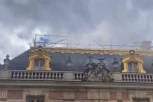 DRAMA U FRANCUSKOJ: Gori dvorac u Versaju (VIDEO)