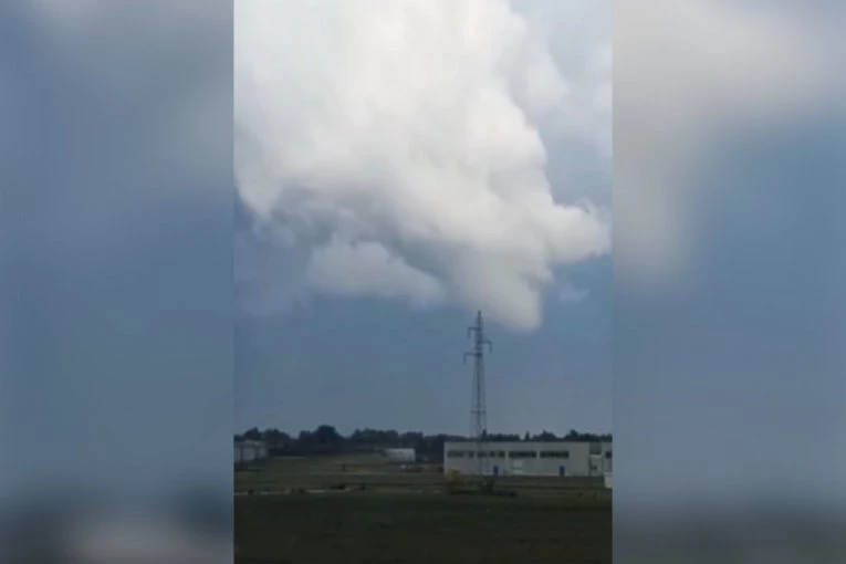 TORNADO POGODIO SRBIJU: Superćelijska oluja izazvala HAOS u zemlji! (VIDEO)