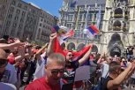 SAMO OŠTRO I SA STILOM! Evo šta su Srbi poručili Dancima (VIDEO)