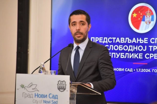 MINISTAR MOMIROVIĆ ODGOVORIO NA PODGORIČKE SPEKULACIJE: Nema zabrane izvoza ulja u Crnu Goru!