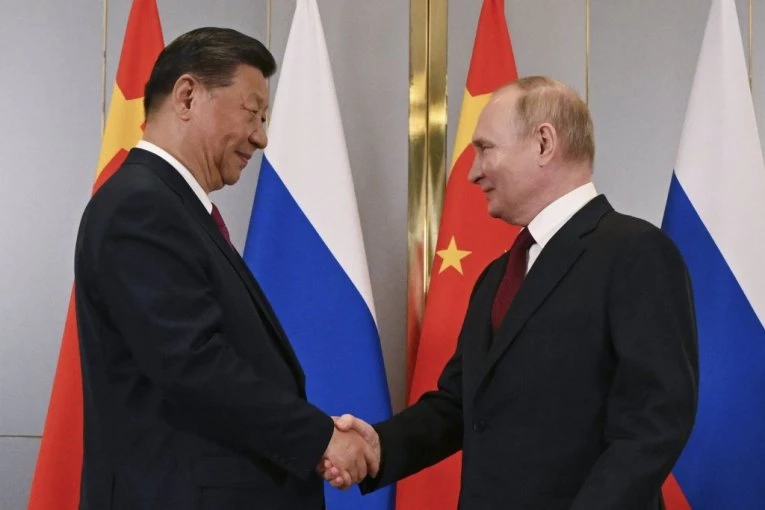 O OVOME BRUJI SVET! SASTALI SE PUTIN I SI: Ruski lider otkrio u čijem interesu deluju Moskva i Peking