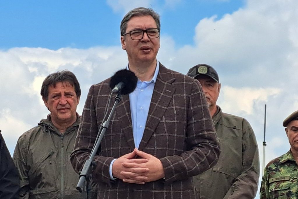 LJUDI U CRNOJ GORI MORAJU DA ZNAJU... Predsednik Vučić o velikoj aferi koju je otkrila Republika!