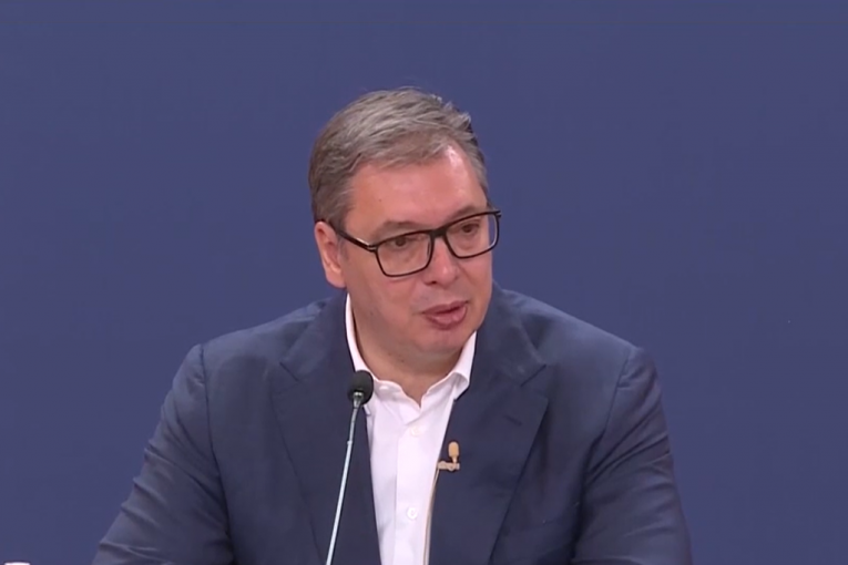 VUČIĆ O SRAMNOJ KAMPANJI OKO SREBRENICE: Umesto prilike za pomirenje, Srbija i srpski narod izloženi NEISTINAMA I PRETNJAMA