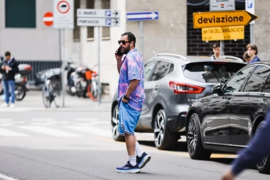 POZNATI GLUMAC U VELIKOM PROBLEMU: Pojavili se ljudi koji liče kao njegovi KLONOVI, sve fotografije objavljene na OVOJ platformi!