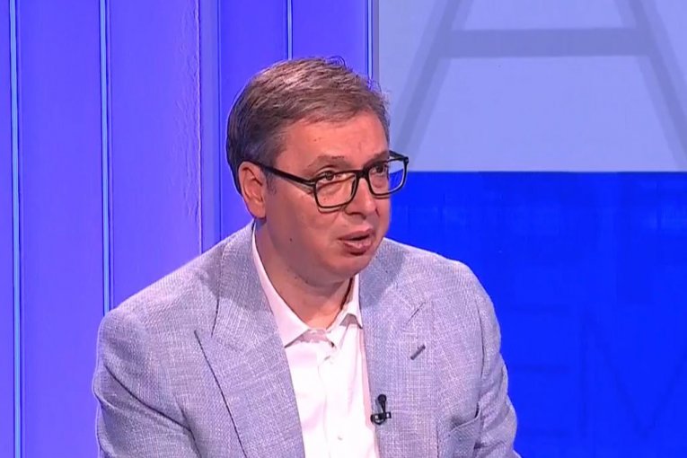 "VAŽNO JE ONO ŠTO URADITE ZA LJUDE!" Vučić u Prvoj temi: Veliki je strah od promena u svetu