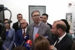 VUČIĆ: Država će razvijati kargo saobraćaj na niškom aerodromu