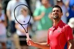 NOLE BRUTALNO SPUSTIO NAVIJAČA KOJI GA JE PROVOCIRAO: Evo šta mu je Đoković poručio!