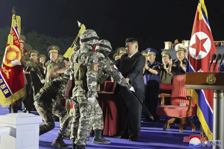 JUŽNA KOREJA NA NOGAMA: Kim Džong Un šalje vojnike Rusiji, a evo koji je odgovor komšija na to