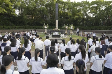 79. GODINA OD BACANJA ATOMSKE BOMBE NA NAGASAKI! Izbio novi SKANDAL, Amerikanci i Britanci BESNI na Japance! (VIDEO)