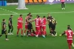 FUDBAL U SENCI OPŠTE TUČE: Istorijski duel u Mačvanskoj Mitrovici - Radnički zaigrao na stadionu Fudbalske akademije! (VIDEO)