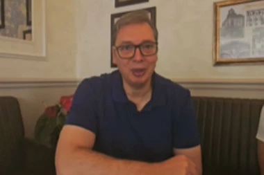 POKAZALI STE DA JE SRPSKI BASKET NA VRHU EVROPSKOG SPORTA! Predsednik Vučić čestitao reprezentativcima SREBRO sa EP u Beču!