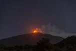 ERUPTIRAO JEDAN OD NAJAKTIVNIJIH VULKANA NA SVETU! Hitna evakusacija stanovništva!