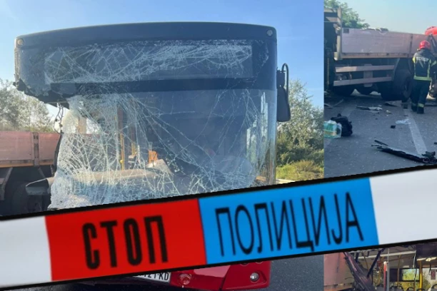 KRVI JE BILO NA SVE STRANE, LJUDI SU VRIŠTALI! Horor scene na mestu sudara dva autobusa na Belim vodama: JEDNOG VOZAČA SU IZVLAČILI IZ AUTOBUSA!