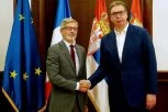 POSLEDNJE PRIPREME PRED DOLAZAK EMANUELA MAKRONA U SRBIJU! Predsednik Vučić se sastao sa ambasadorom Francuske! (FOTO)