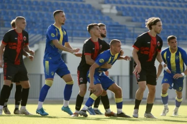 "KANARINCI" POKAZALI SVOJ POTENCIJAL: Tešović je napokon imao prvi tim na raspolaganju! (FOTO GALERIJA)