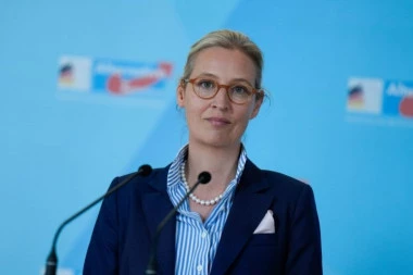 "OVO JE REKVIJEM ZA SEMAFOR KOALICIJU": Desnica u Nemačkoj slavi, liderka AfD poslala MOĆNU PORUKU