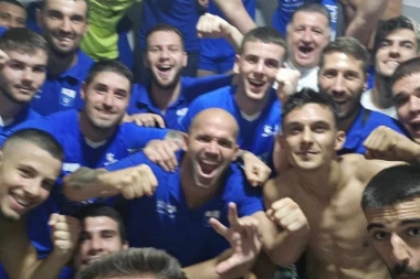 HAJDUK POBEDIO ALI OSTAO BEZ JEDNOG OD NAJVAŽNIJIH IGRAČA! "Desetka" Beščana pocrveneo u poslednjem minutu utakmice!