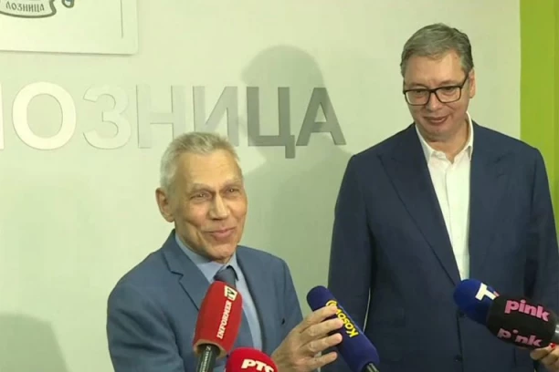 "POSLUŠAO SAM POLITIČKE PROTIVNIKE, ODNEO SAM DECI UŠTIPKE, NE PALAČINKE": Predsednik Vučić se obratio nakon sastanka sa Bocan-Harčenkom