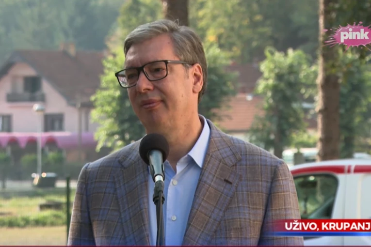 OPOZICIJA TVITUJE 10 SEKUNDI DNEVNO I OČEKUJE POVERENJE NARODA! Vučić: "Svi znaju da su oni doveli Rio Tinto"