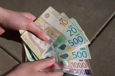 KAKO PREŽIVETI DEVET DANA SA 2.000 DINARA? Tužna sudbina studenta podigla celu Srbiju na noge