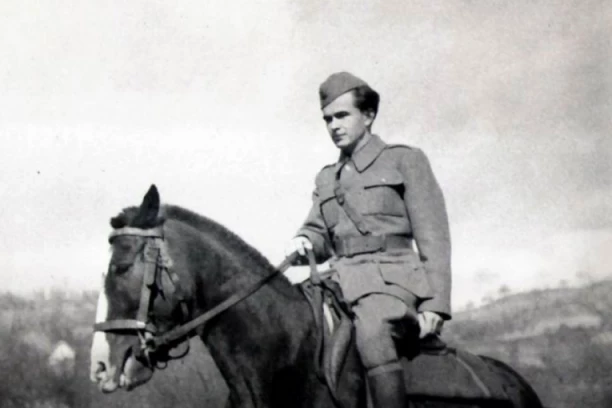 BILI SU NAJLEPŠI PAR BEOGRADA, A U SMRT SU POŠLI KAO U ŠETNJU: Jedno ljubavno pismo zapečatilo je sudbine mnogih!