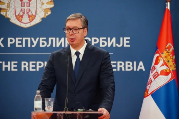 VUČIĆ JEDINI PRAVI DRŽAVNIK NA BALKANU: Pohvale predsedniku Srbije stižu sa svih strana!