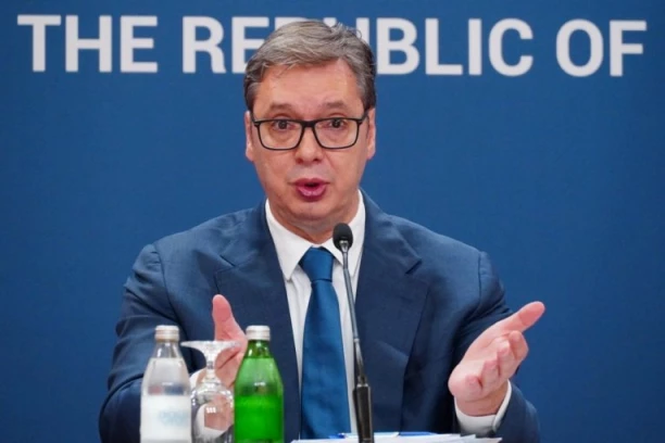 "NEZAVISNOST I SLOBODU VEKOVIMA SKUPO PLAĆAMO"! Vučić sumirao nedelju za nama i SRBIMA ČESTITAO PRAZNIK! (VIDEO)