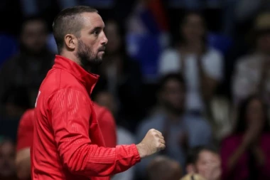 TO ŠTO RADE NOVAKU JE ZA DOŽIVOTNU! Viktor Troicki poludeo zbog ponižavanja Đokovića