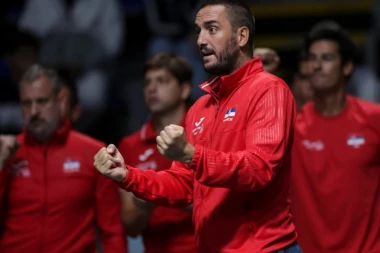 TROICKI ODAO PRIZNANJE NOVAKU PA PORUČIO: "Kada smo svi zajedno, imamo šansu protiiv bilo koga!"