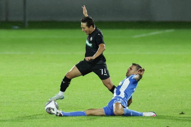 OFK BEOGRAD - PARTIZAN: Sjajan derbi u Zaječaru, crno-beli bliži golu!