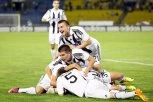 POVRATAK U ZEMUNELO: On zna kako se osvajaju trofeji - iskusni defanzivac se vratio kući! (FOTO GALERIJA)