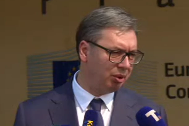 VUČIĆ SE OBRAĆA IZ BRISELA: Kriterijumi EU važni, trudićemo se da ih ispunjavamo