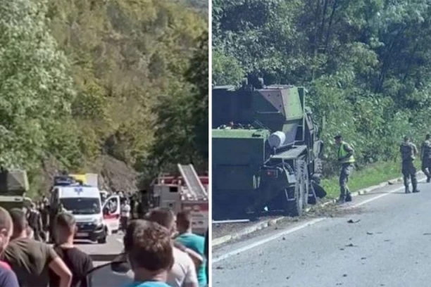 MEĐU STRADALIMA I TROJE DECE! Detalji stravičnog sudara oklopnog vozila i automobila kod Raške!