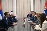 VUČIĆ U NJUJORKU NE STAJE! Predsednik Srbije sastao sa generalnim direktorom "Filip Morisa"! (FOTO)