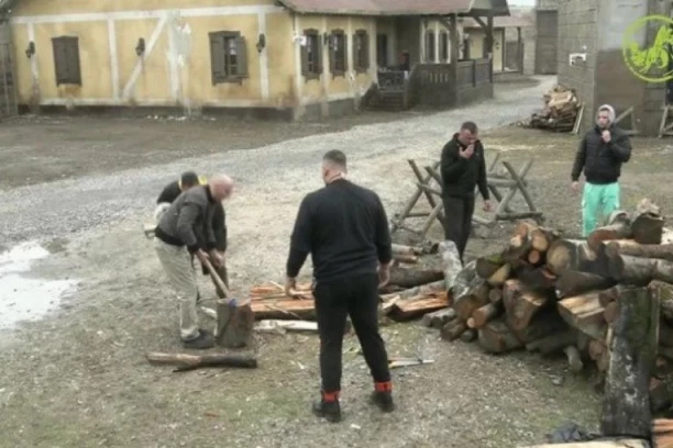 KRISTIJAN GOLUBOVIĆ HITNO OKUPIO FARMERE! Evo šta se dešava po zadatku!