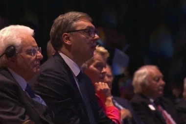 NAJVEĆI APLAUZ ZA VUČIĆA U ŽENEVI! Predsednik Srbije govorio na ceremoniji 70 godina postojanja CERN-a