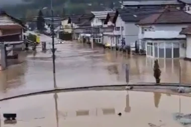 RASTE CRNI BILANS U BiH: Potvrđene nove žrtve u stravičnim poplavama (VIDEO)