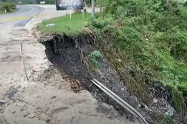 NOVO ZLO SE SRUČILO NA JABLANICU: Pokrenulo se novo klizište u najteže poplavama pogođenom mestu (VIDEO)