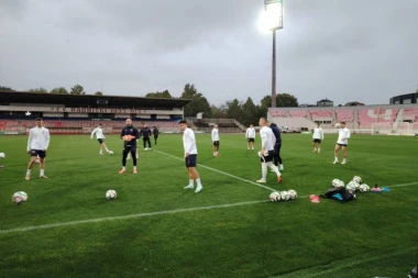 MITROVIĆ SE SMRZAO U NIŠU: "Orlovi" odradili trening na Čairu pred Švajcarsku (FOTO+VIDEO)