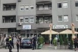 DEČAK (2) KOJI JE PAO SA ČETVRTOG SPRATA ZGRADE U NOVOM PAZARU U TEŠKOM STANJU! Intubiran, u toku priprema deteta za transport za Beograd!